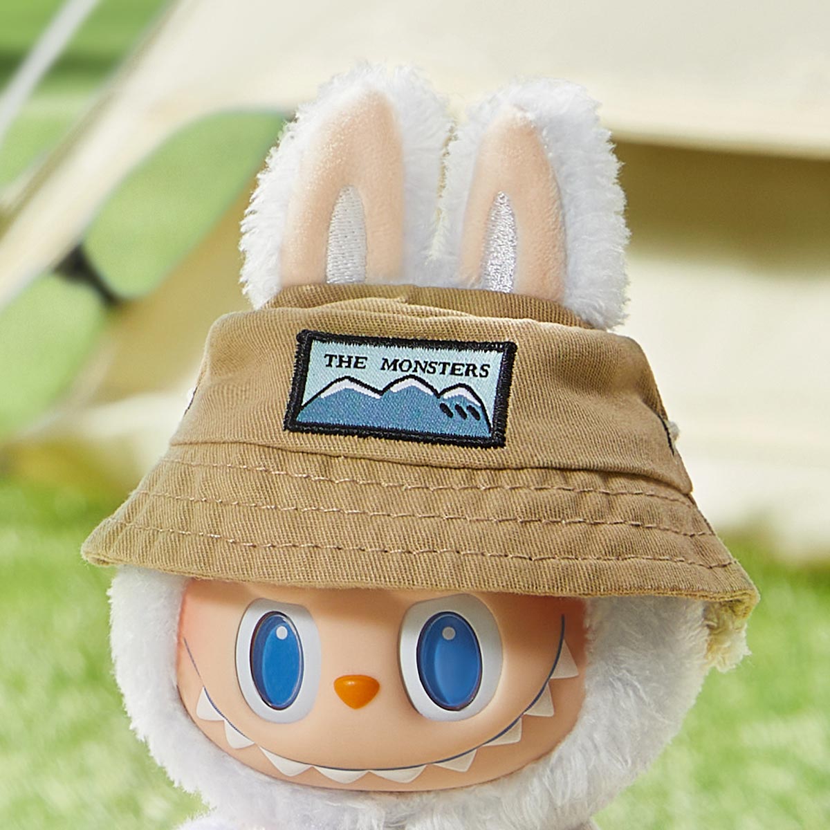 【正規品】LABUBU THE MONSTERS FALL IN WILD Pop Mart LABUBU The Monsters Fall In Wild Vinyl Plush Doll - US