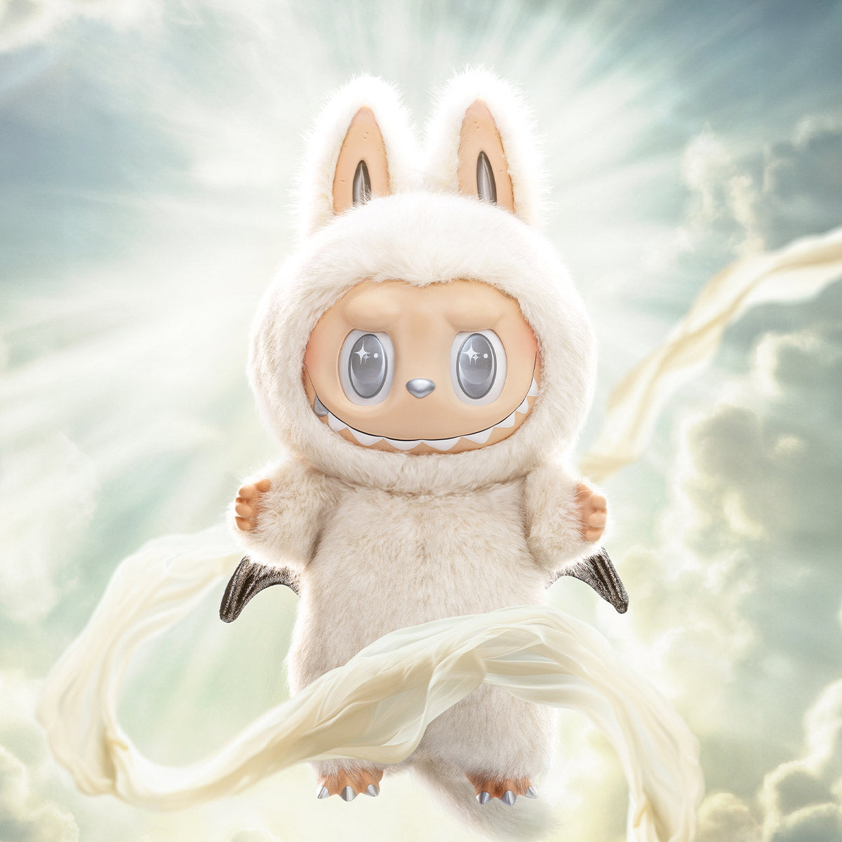 ぬいぐるみ・マスコット THE MONSTERS ANGEL IN CLOUDS - ZIMOMO Through the dark clouds comes Angel ZIMOMO! Can you imagine