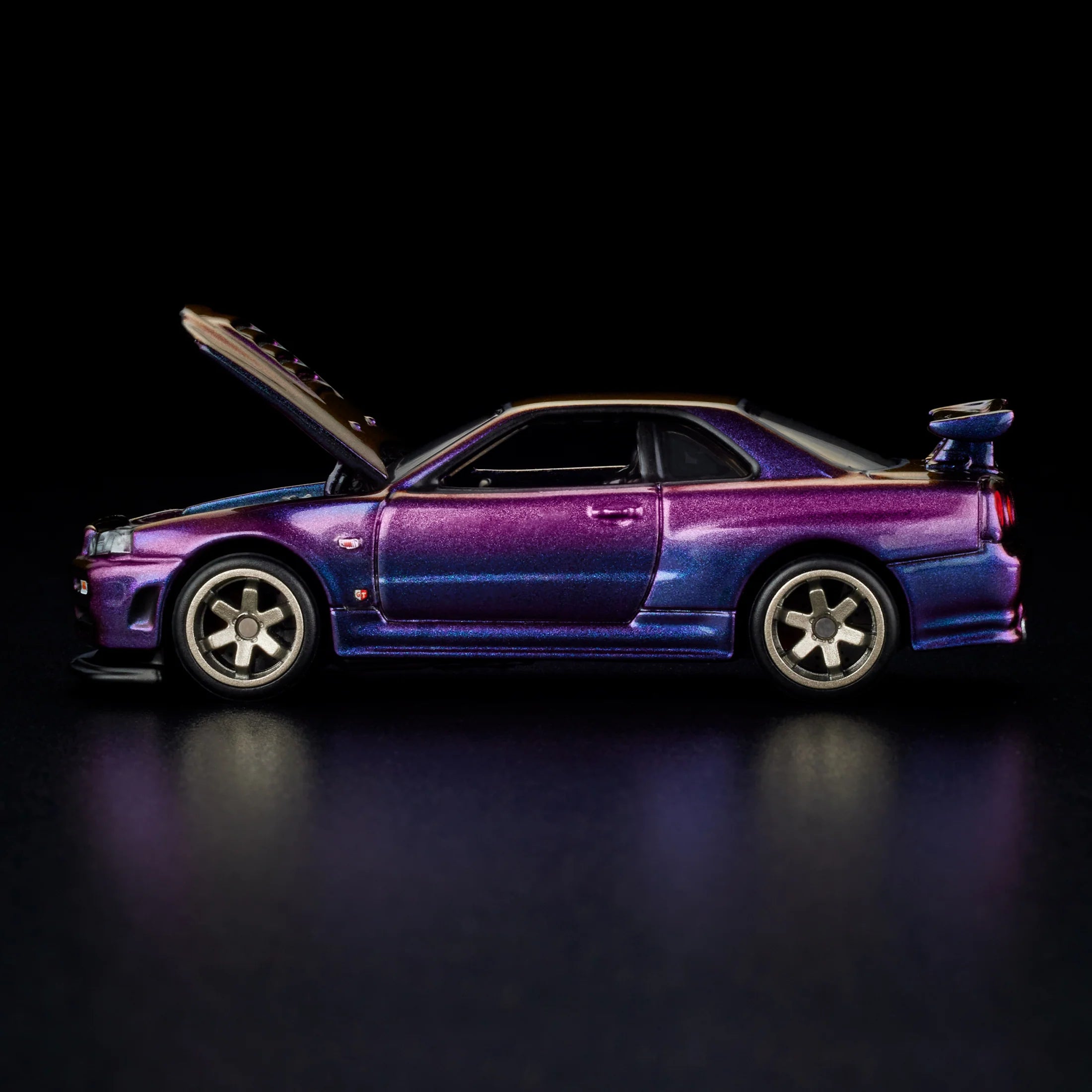 RLC Exclusive Nissan Skyline GT-R BNR34 – VALOR HYPE RLC Exclusive Nissan Skyline GT-R BNR34 – VALOR HYPE