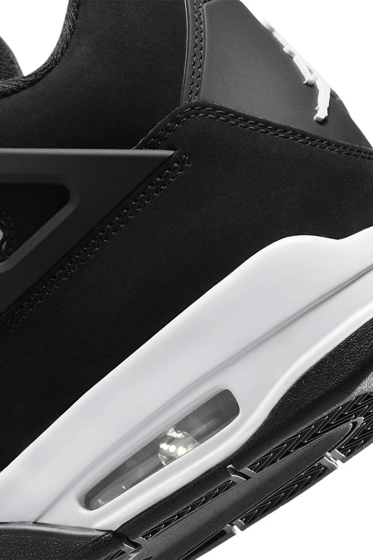 Jordan Retro White Thunder – VALOR HYPE - Main Image