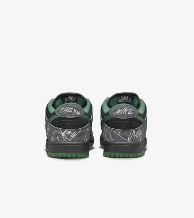 Nike SB Dunk Low There Skateboards – VALOR HYPE Nike SB Dunk Low There Skateboards – VALOR HYPE